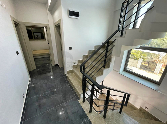 فلل 4 + 1 مع مسبح خاص في قادرية بيليك