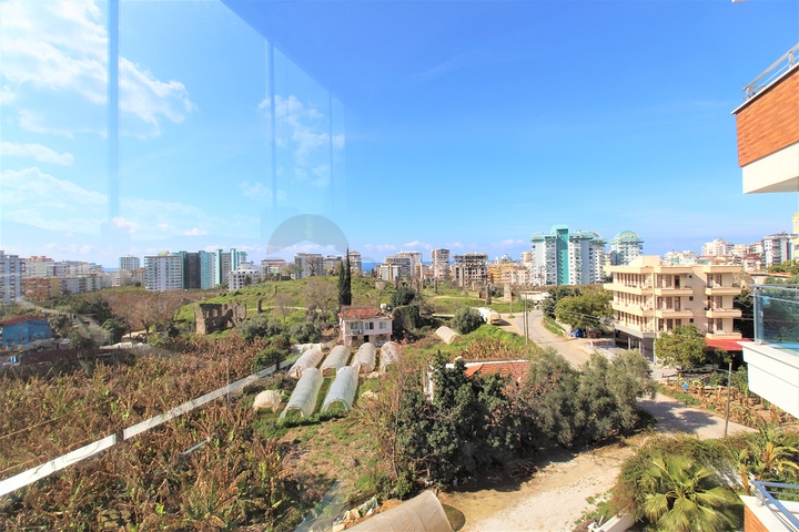 اطلالة مفتوحة -شقة عائلية 2 غرفة وصالة - فرش انيق -في مهموتلار / الانيا 