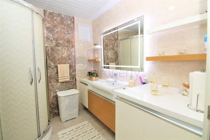 اطلالة مفتوحة -شقة عائلية 2 غرفة وصالة - فرش انيق -في مهموتلار / الانيا 