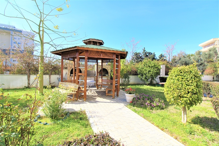 اطلالة مفتوحة -شقة عائلية 2 غرفة وصالة - فرش انيق -في مهموتلار / الانيا 