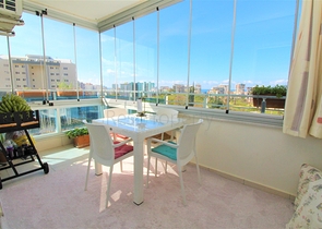 اطلالة مفتوحة -شقة عائلية 2 غرفة وصالة - فرش انيق -في مهموتلار / الانيا 