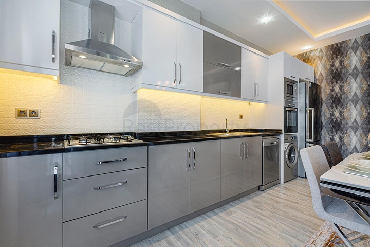 اطلالة بحر -شقة فاخرة 2 غرفة وصالة - في مهموتلار / الانيا 