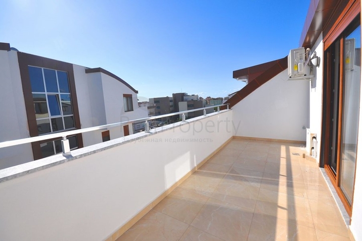 بجانب المشفى -شقة دوبلكس 2 غرفة وصالة -مجمع حديث - في اوبا / الانيا 