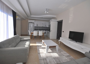 بجانب المشفى -شقة دوبلكس 2 غرفة وصالة -مجمع حديث - في اوبا / الانيا 