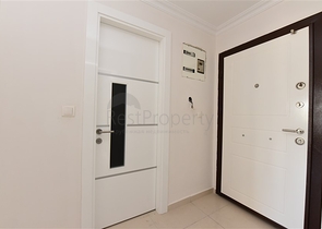 سعر منافس - شقة 1 غرفة وصالة -ضمن محمع 5 نجوم - في افسلار / الانيا 