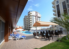 سعر منافس - شقة 1 غرفة وصالة -ضمن محمع 5 نجوم - في افسلار / الانيا 