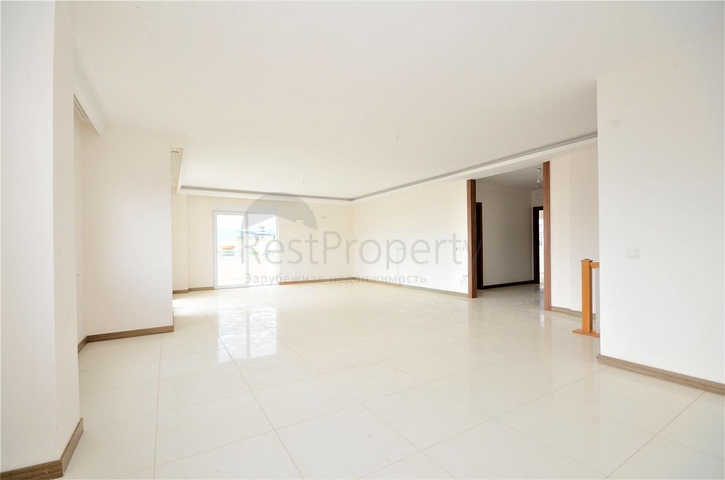 دوبلكس واسعة - 5 غرف وصالة - في مهموتلار / الانيا 