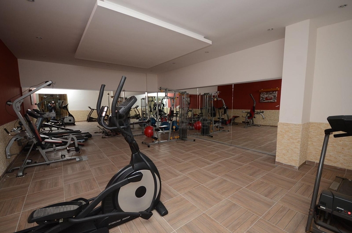 دوبلكس واسعة - 5 غرف وصالة - في مهموتلار / الانيا 