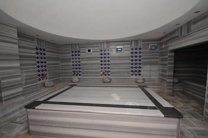 دوبلكس واسعة - 5 غرف وصالة - في مهموتلار / الانيا 