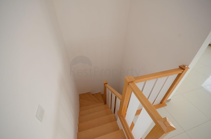 دوبلكس واسعة - 5 غرف وصالة - في مهموتلار / الانيا 