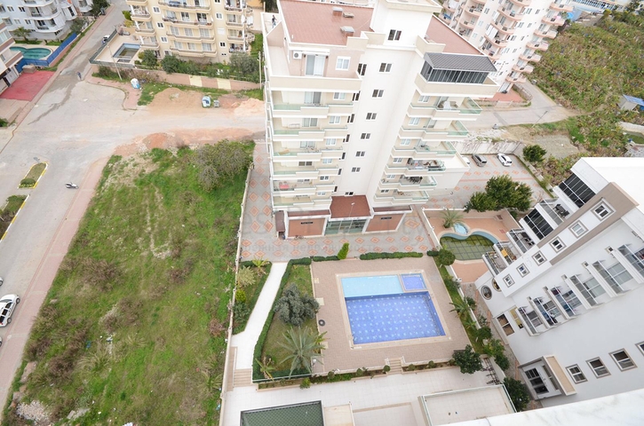 دوبلكس واسعة - 5 غرف وصالة - في مهموتلار / الانيا 