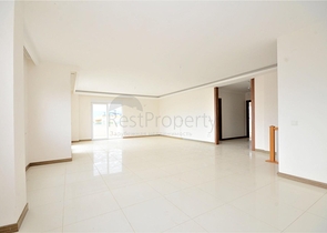 دوبلكس واسعة - 5 غرف وصالة - في مهموتلار / الانيا 