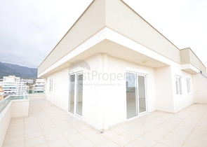 دوبلكس واسعة - 5 غرف وصالة - في مهموتلار / الانيا 