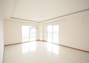 دوبلكس واسعة - 5 غرف وصالة - في مهموتلار / الانيا 