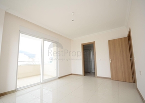 دوبلكس واسعة - 5 غرف وصالة - في مهموتلار / الانيا 