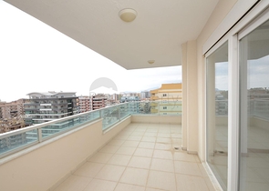 دوبلكس واسعة - 5 غرف وصالة - في مهموتلار / الانيا 