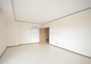 دوبلكس واسعة - 5 غرف وصالة - في مهموتلار / الانيا 