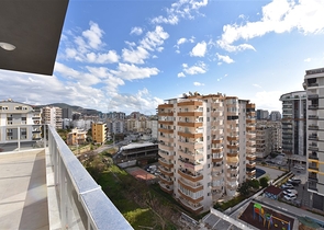 مجمع حديث - شقة غرفة وصالة - في مهموتلار / الانيا 