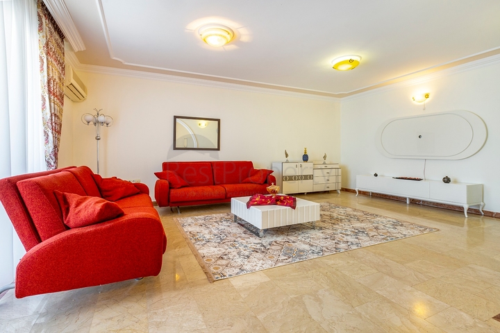 اطلالة بحر - شقة عائلية واسعة - غرفتين وصالة -مهموتلار / الانيا 