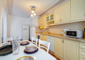 اطلالة بحر - شقة عائلية واسعة - غرفتين وصالة -مهموتلار / الانيا 