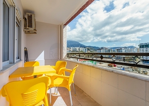 اطلالة بحر - شقة عائلية واسعة - غرفتين وصالة -مهموتلار / الانيا 