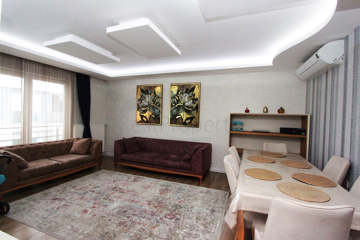 بنتهاوس 4 + 1 في هورما كونيالتي انطاليا