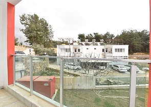 سعر مناسب-شقة غرفة وصالة ضمن مجمع حديث - افسلار / الانيا 