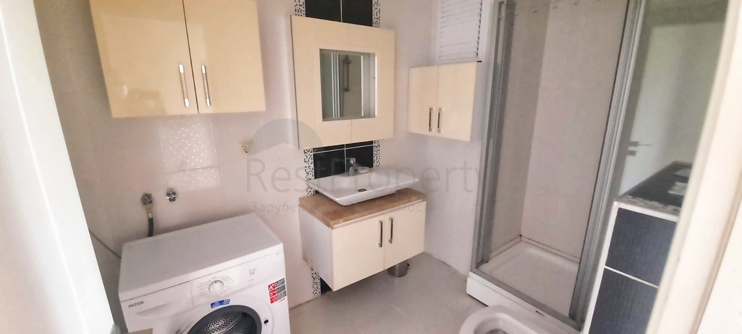 شقة 2 + 1 على مسافة قريبة من البحر في أنطاليا