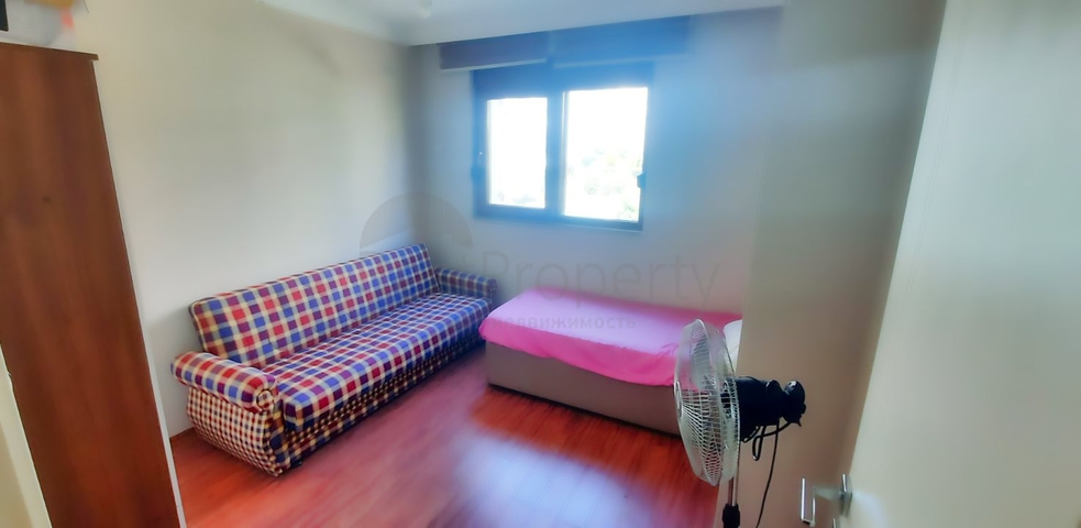 شقة 2 + 1 على مسافة قريبة من البحر في أنطاليا