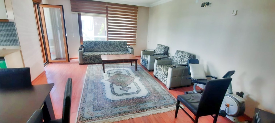 شقة 2 + 1 على مسافة قريبة من البحر في أنطاليا