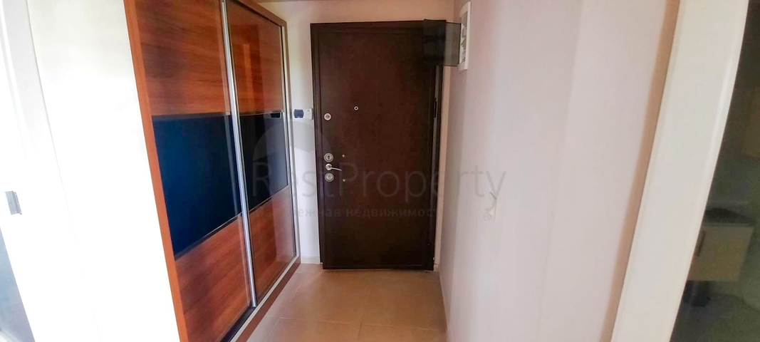 شقة 2 + 1 على مسافة قريبة من البحر في أنطاليا