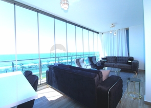 اطلالة بحرية ساحرة -مجمع فاخر اول صف على البحر - شقة غرفة وصالة واسعة - الانيا 