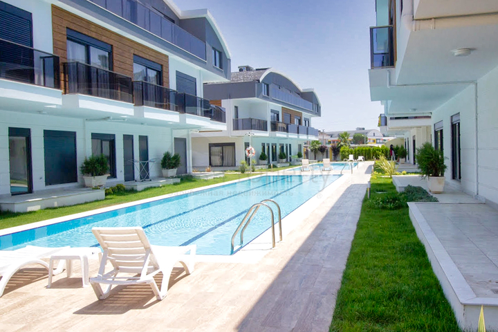 بنتهاوس 2 + 1 مع أثاث في كوندو لارا أنطاليا