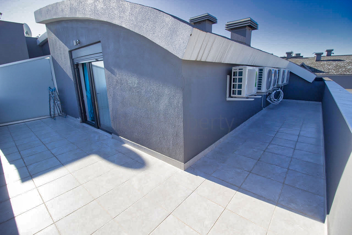 بنتهاوس 2 + 1 مع أثاث في كوندو لارا أنطاليا