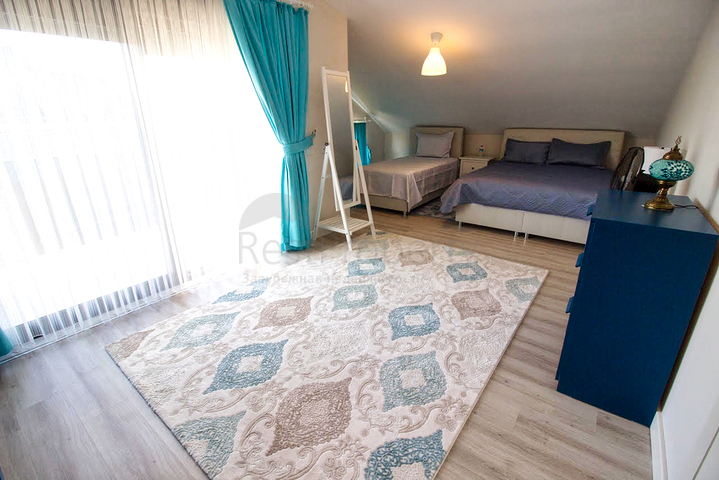 بنتهاوس 2 + 1 مع أثاث في كوندو لارا أنطاليا