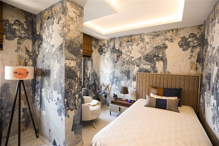 قريب من البحر -  وضمن مجمع انيق - شقة 2 غرفة وصالة - كاستل / الانيا 