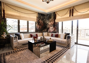 قريب من البحر -  وضمن مجمع انيق - شقة 2 غرفة وصالة - كاستل / الانيا 