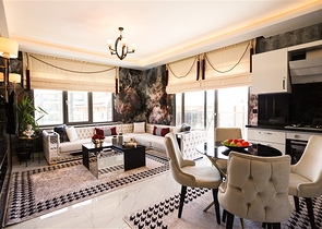 قريب من البحر -  وضمن مجمع انيق - شقة 2 غرفة وصالة - كاستل / الانيا 