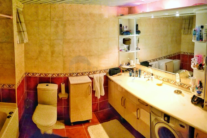 شقة 3 + 1 مطلة على البحر في لارا أنطاليا