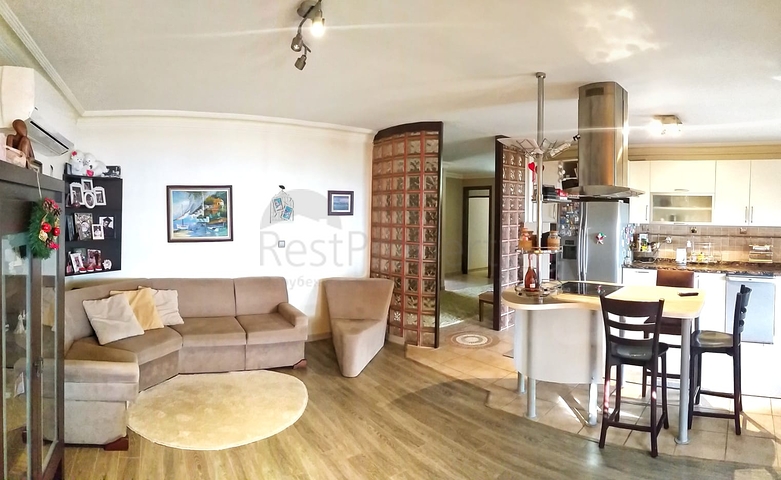 شقة 3 + 1 مطلة على البحر في لارا أنطاليا