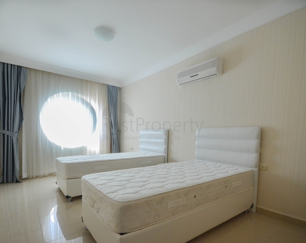 شقة عائلية واسعة - غرفتين وصالة - ضمن مجمع يضم كافة الخدمات -في مهموتلار / الانيا 