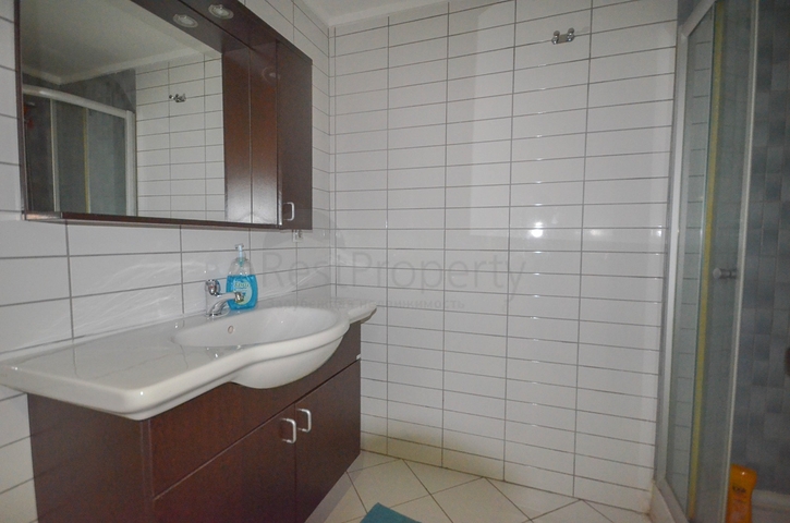 شقة عائلية واسعة - غرفتين وصالة - ضمن مجمع يضم كافة الخدمات -في مهموتلار / الانيا 