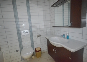 شقة عائلية واسعة - غرفتين وصالة - ضمن مجمع يضم كافة الخدمات -في مهموتلار / الانيا 