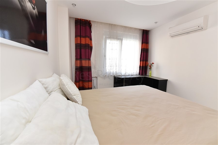 ضمن مجمع فاخر - شقة 1+1 -مفروشة -في افسلار / الانيا 