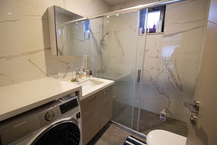 شقة 2 + 1 في غوزالوبا لارا أنطاليا