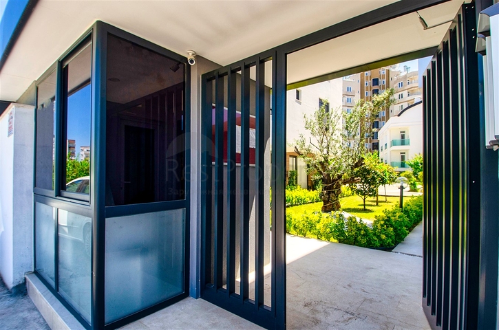 شقة 2 + 1 في غوزالوبا لارا أنطاليا