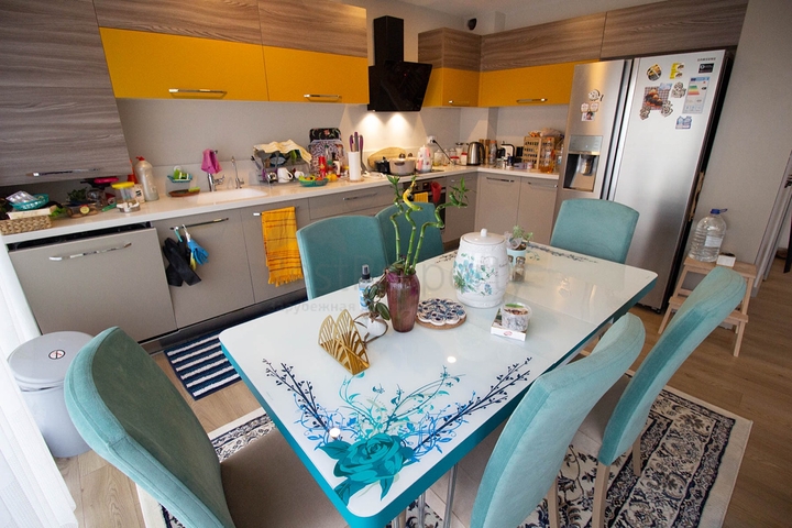 شقة 2 + 1 في غوزالوبا لارا أنطاليا