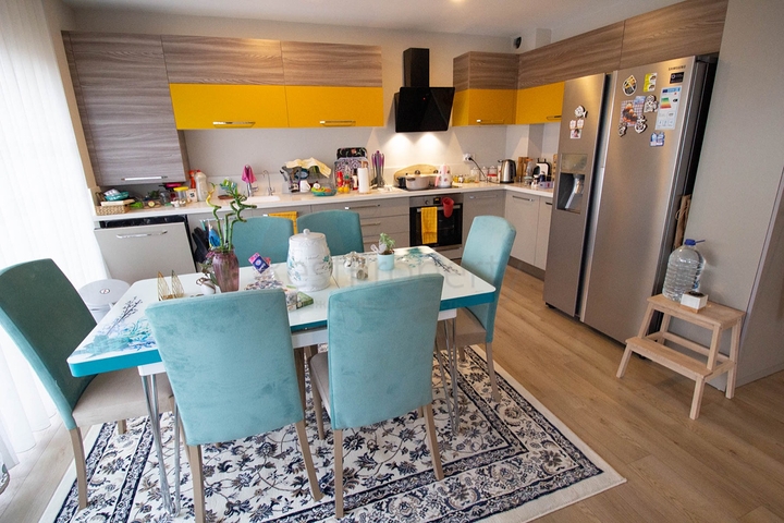 شقة 2 + 1 في غوزالوبا لارا أنطاليا