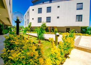 شقة 2 + 1 في غوزالوبا لارا أنطاليا