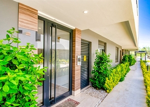 شقة 2 + 1 في غوزالوبا لارا أنطاليا